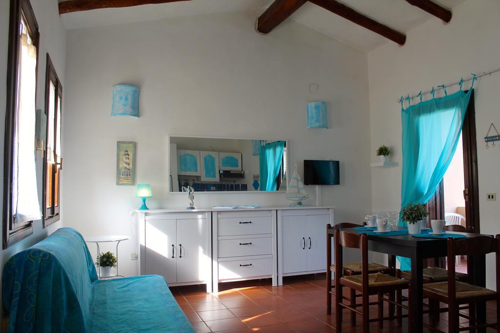 La Marmorata Vacation House Apartment Санта Тереза Галура Екстериор снимка