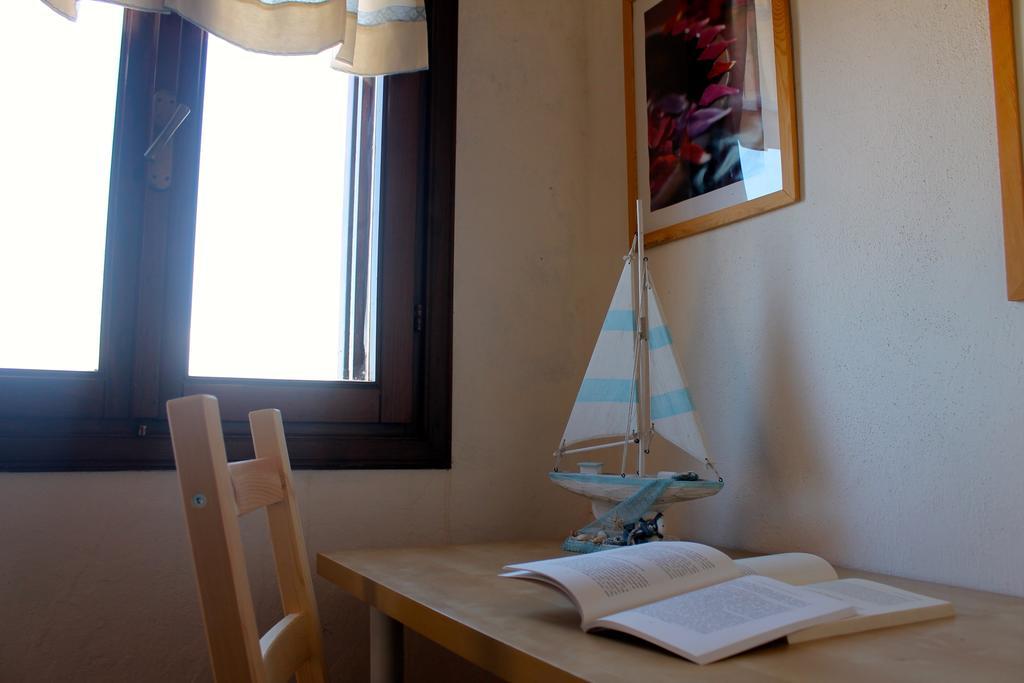La Marmorata Vacation House Apartment Санта Тереза Галура Екстериор снимка