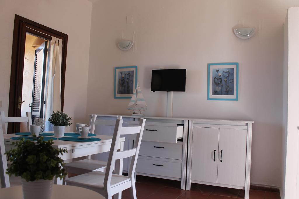 La Marmorata Vacation House Apartment Санта Тереза Галура Стая снимка